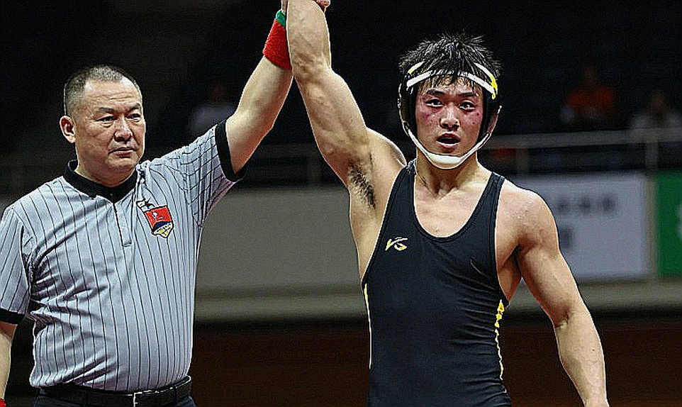 The Scale, the Trial and the Salary: Indian Wrestling's Real Arithmetic Lives in the Decimal The Scale, the Trial and the Salary: Indian Wrestling's Real Arithmetic Lives in the Decimal